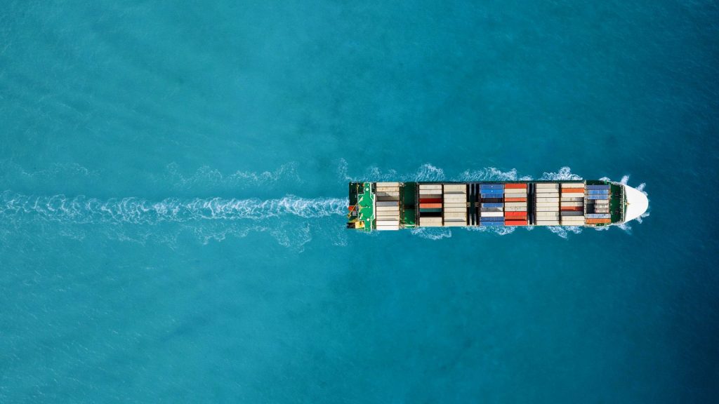 Understanding Your Options for International Shipping Services